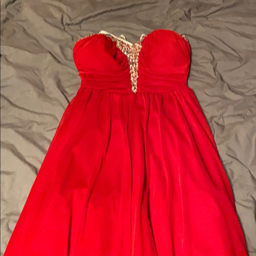 Red prom dress